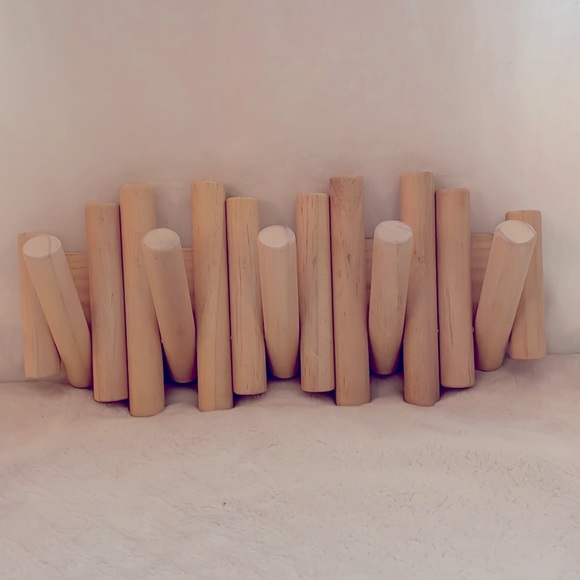 Wooden wall hook - Picture 2 of 2